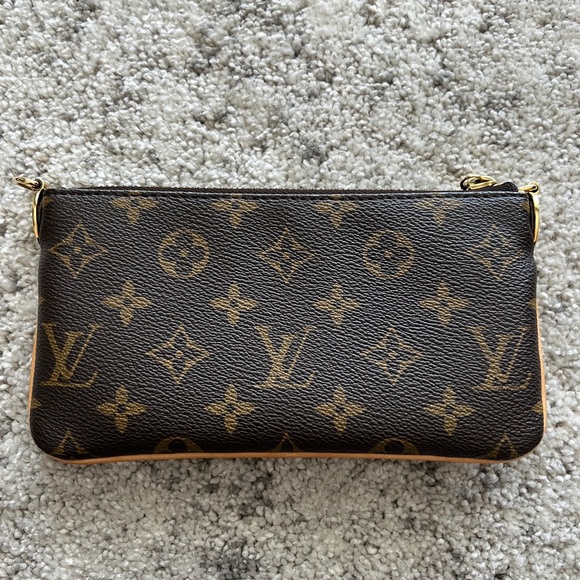 Louis Vuitton Milla MM Pochette - Picture 3 of 13
